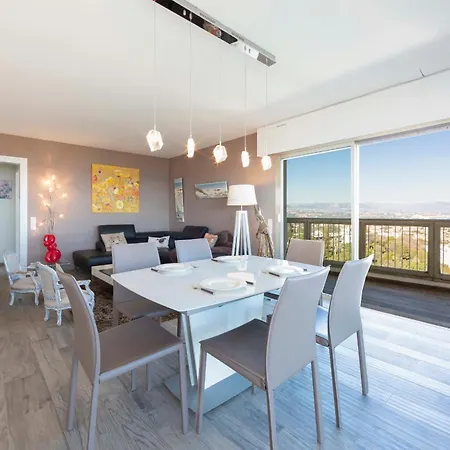 Le Chambord Breathtaking View 2 Bedroom In !